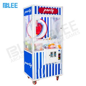 chocolate claw machine