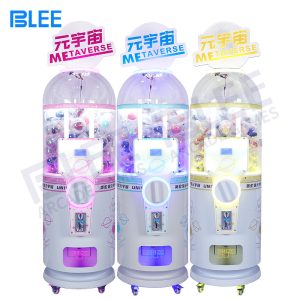 capsule gacha machine