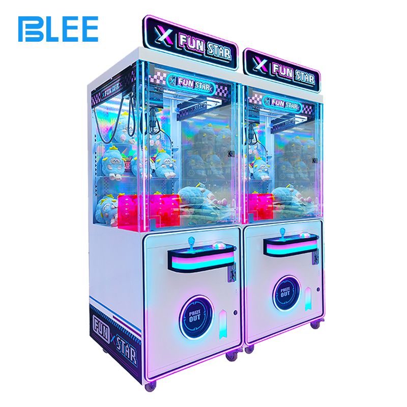 claw arcade machine