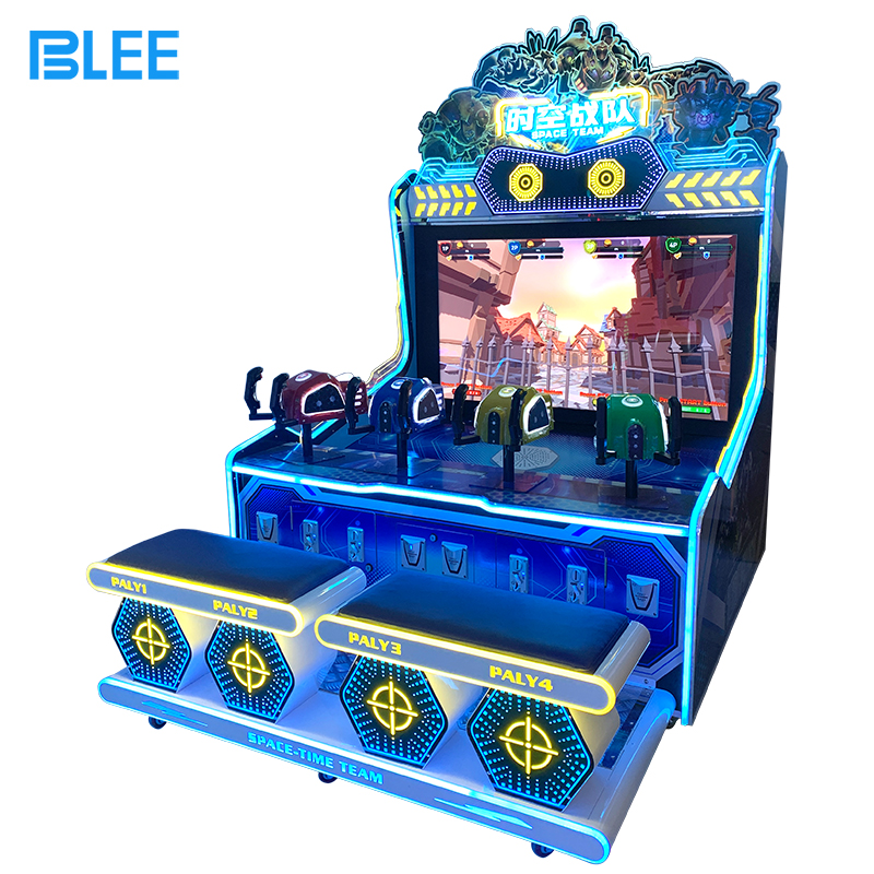 4 players shooting machine