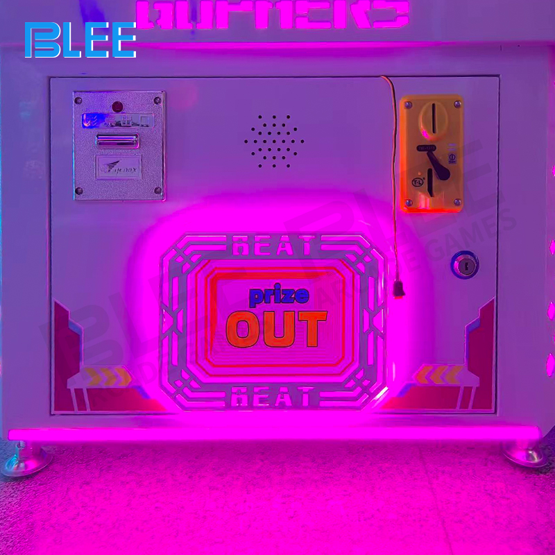 Close-up of the dynamic lift platform in raised position with colorful moles