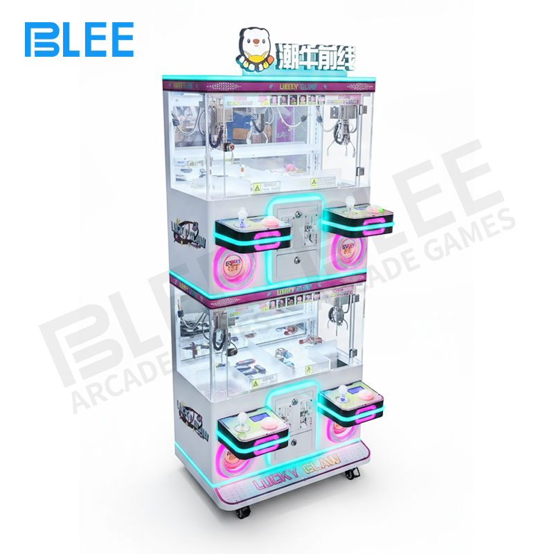 4-player arcade machine Professional installation in high-end family entertainment center