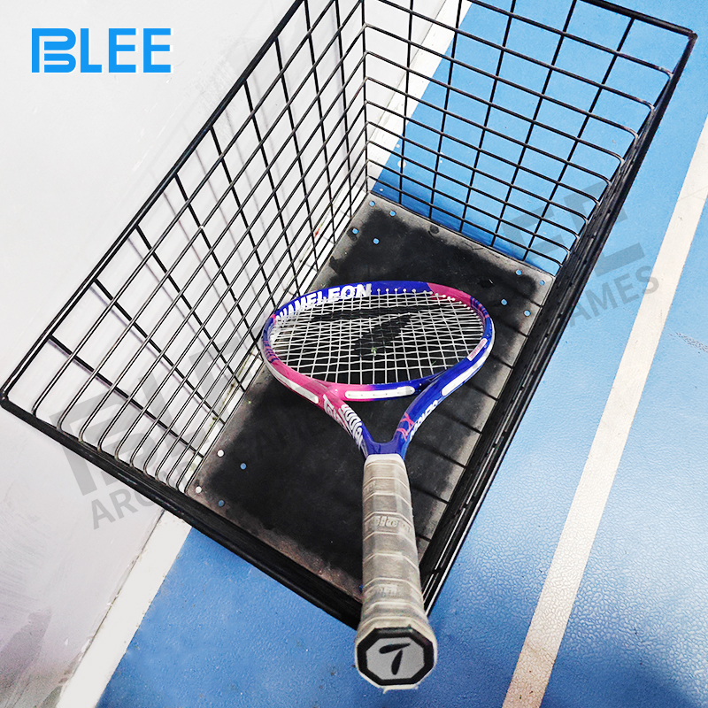 Automated ball return system collecting and feeding balls for continuous play