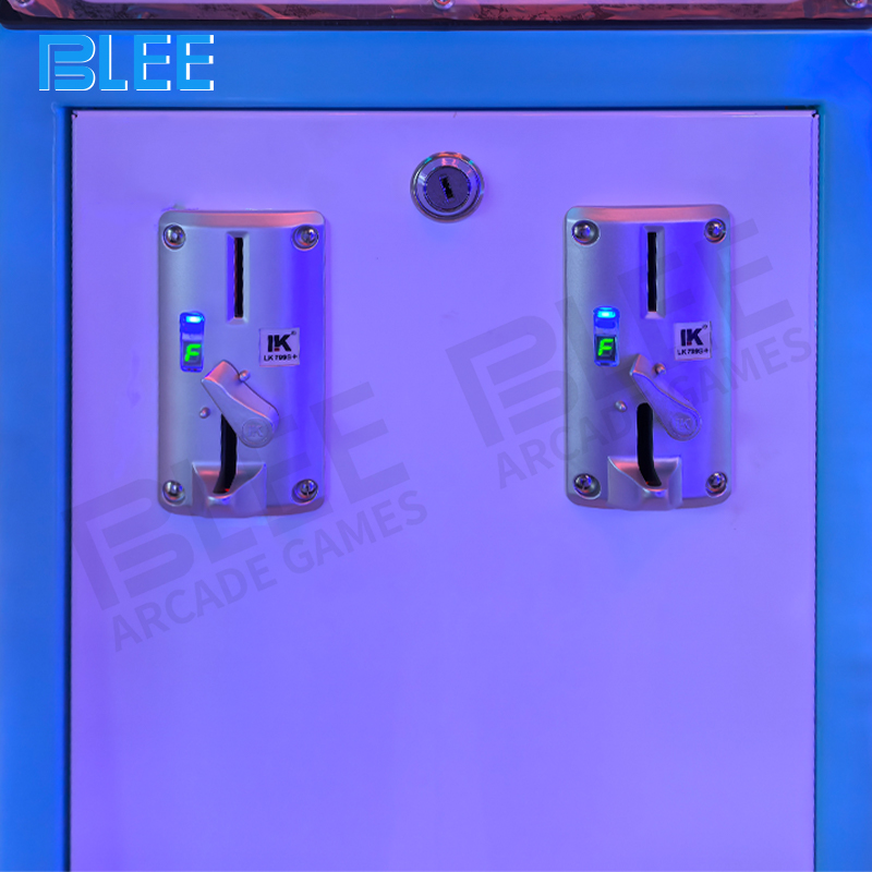 85-inch high-definition display showing immersive ski slopes and obstacles