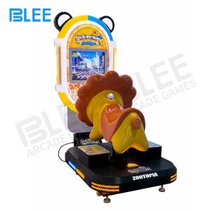 Packaging configuration showing the protective wooden crate measuring 141x76x160cm designed for delicate glass fiber transport