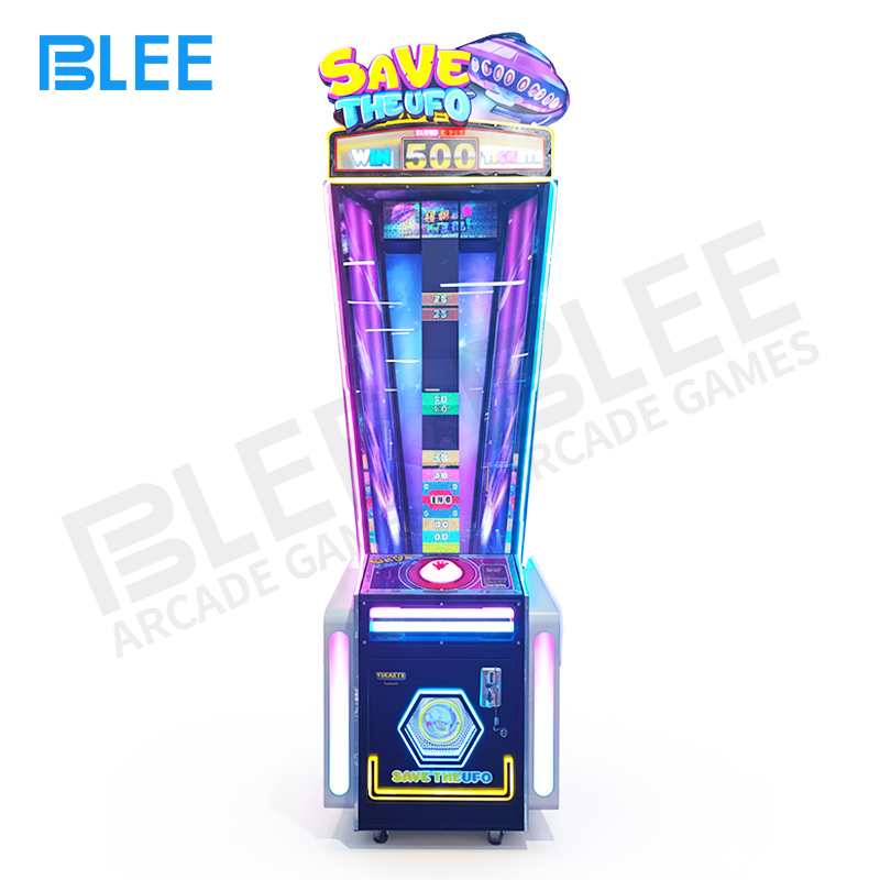 UFO rescue game Technical diagram of the improved acceleration system controlling spacecraft descent speed