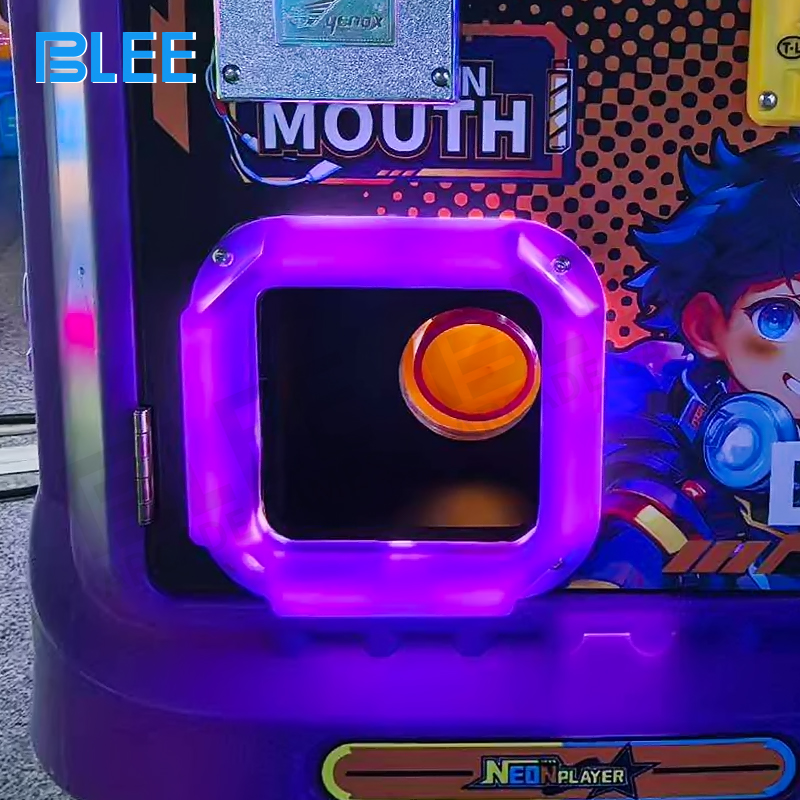 Dual-player interface with split-screen racing battle gameplay and individual score tracking