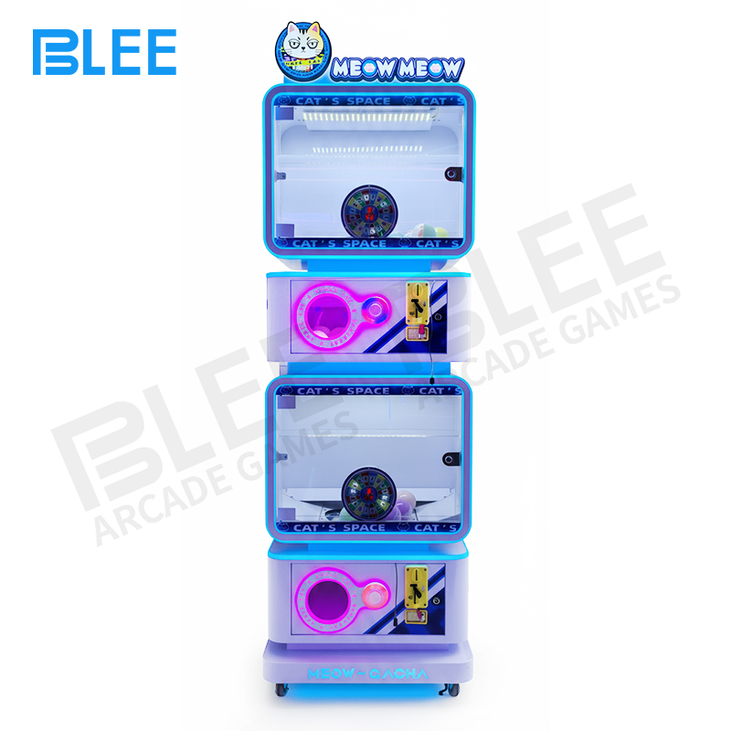 cat capsule machine Secure wooden shipping crate (54*72*191cm) for transportation