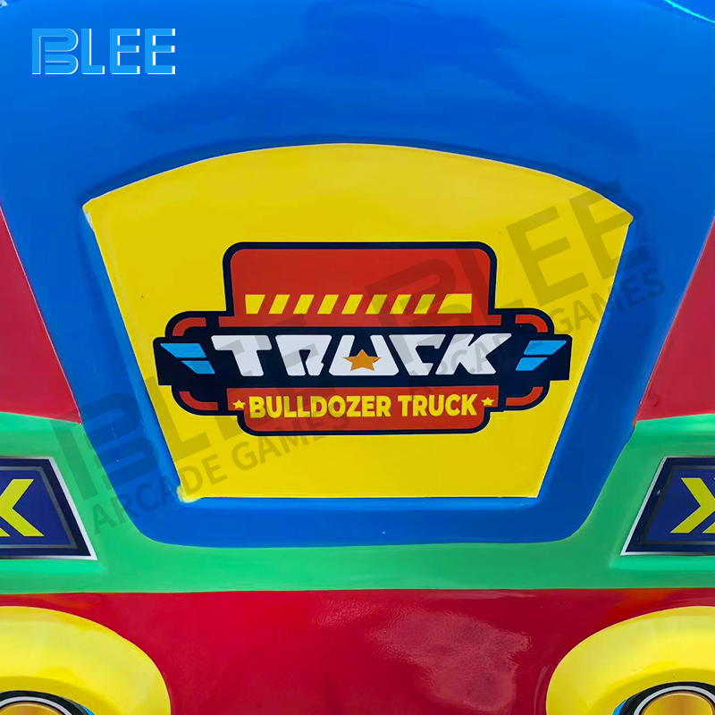 Packaging configuration showing secure crate design for transportation and storage