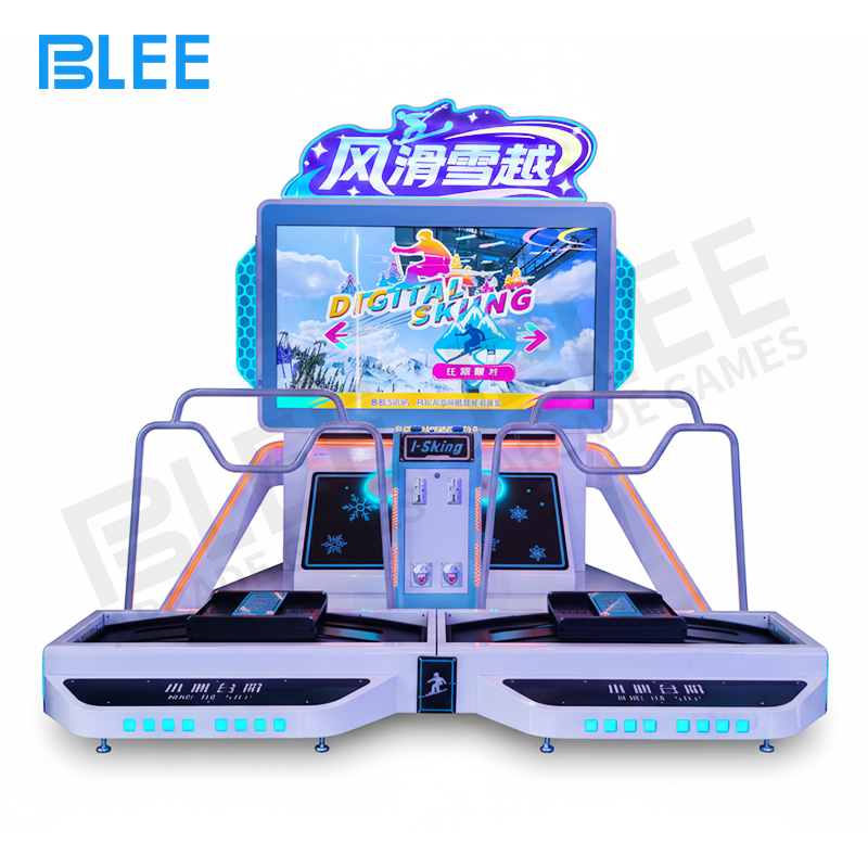 dual-player ski simulator Vibration feedback system responding to collisions and terrain changes