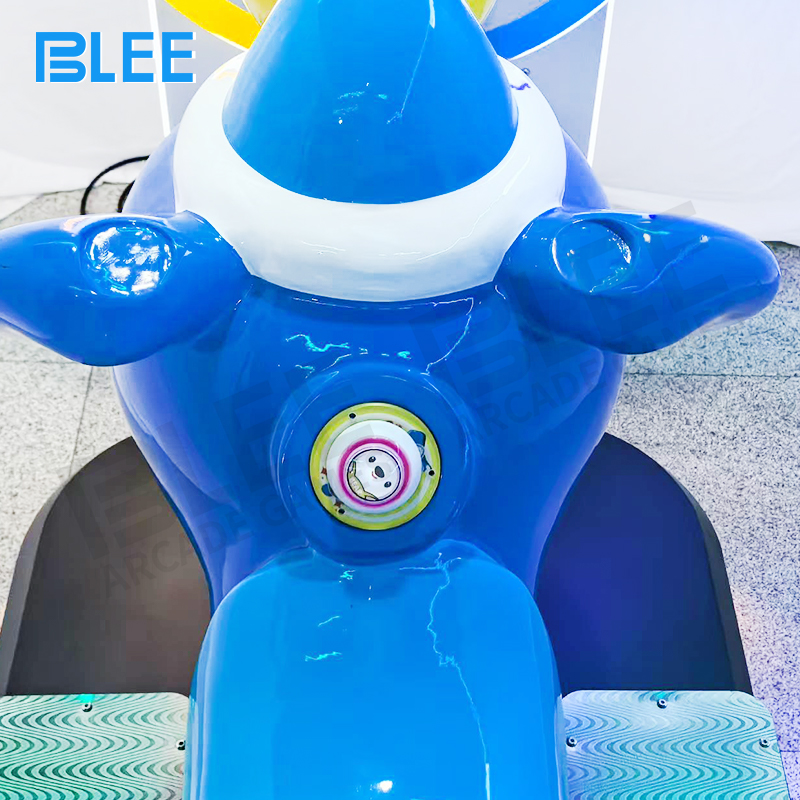 Protective packaging solution showing custom-designed wooden crate with foam inserts for delicate trunk protection