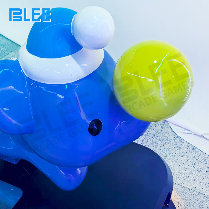 Installation in African safari-themed play zone with complementary vegetation and terrain decorations