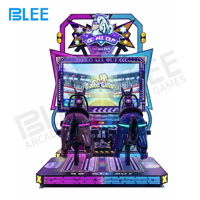 horse racing simulator Close-up of the durable all-metal cabinet construction with decorative fiberglass horse sculptures