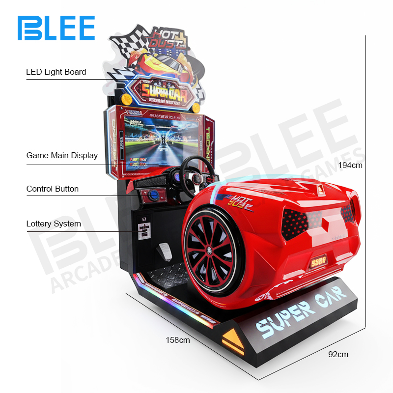 32-inch screen displaying vibrant racing environments and vehicle details