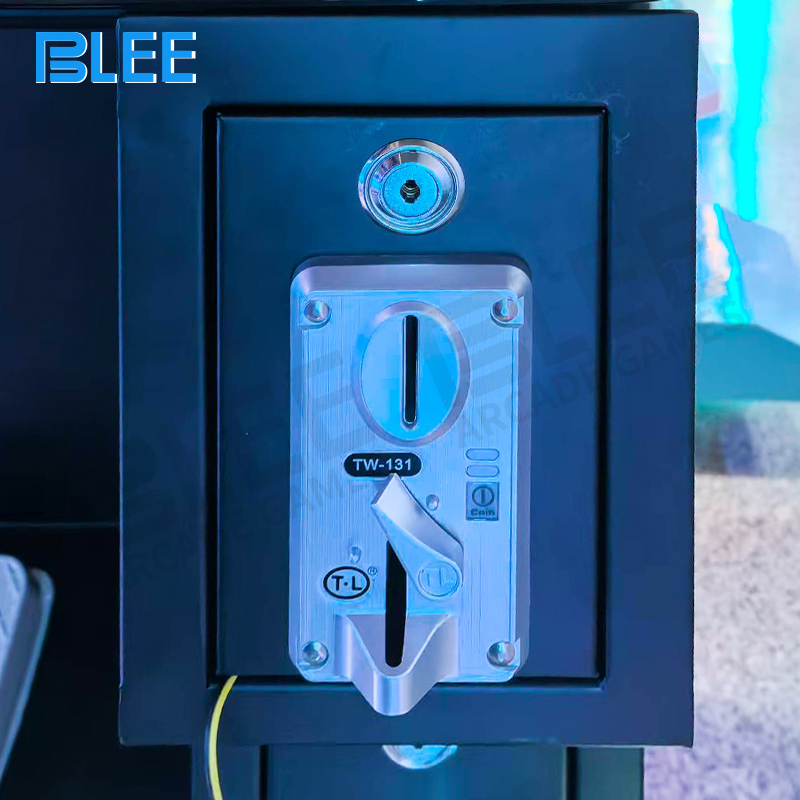 Realistic steering wheel and pedal controls with responsive feedback