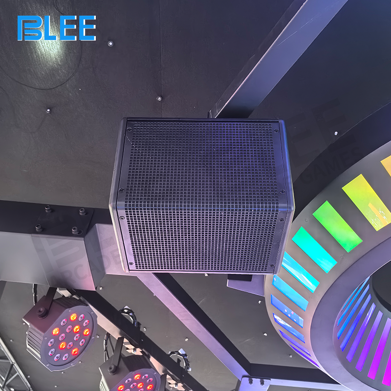 18.5-inch touchscreen control panel for music selection and settings