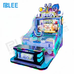 Complete BLEE Slingshot Expert setup showing 2.5x1.52x2.3 meter cabinet with interactive elements
