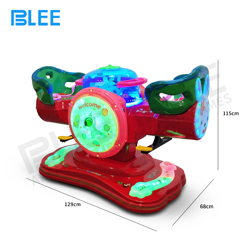 Side angle showing the gentle rocking curve and compact 129x68x115cm overall dimensions