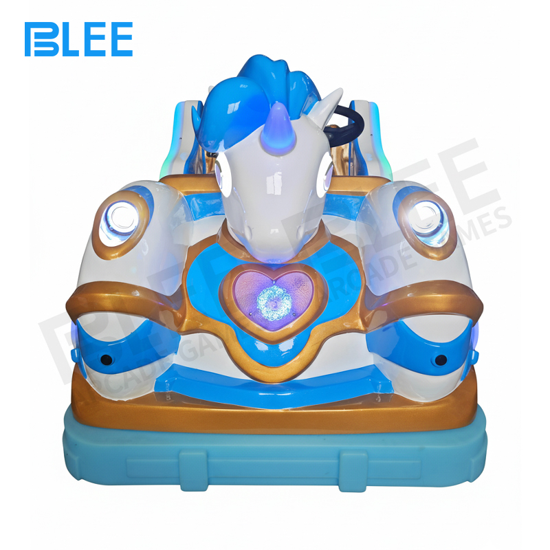 prince charming square ride Multi-angle view highlighting the ride's dimensions (182×105×92cm) and enchanting design elements