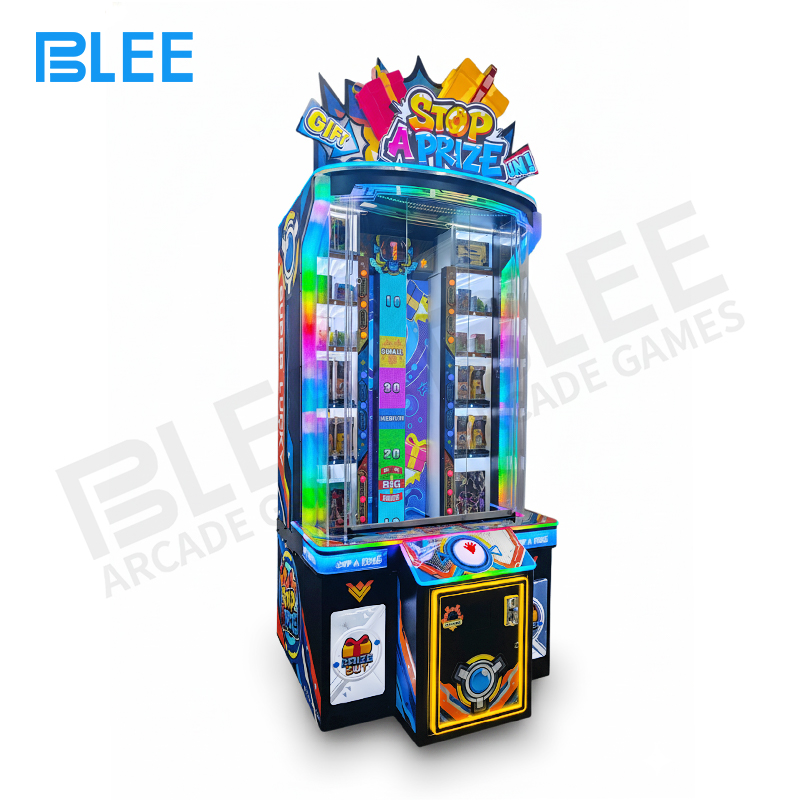 timing arcade game Packaging configuration showing wooden crate with removable top lightbox (1.25x1.28x2.5m)