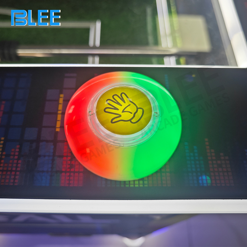 The digital display screen showing a 2-minute countdown timer and live score (e.g., 4-3).