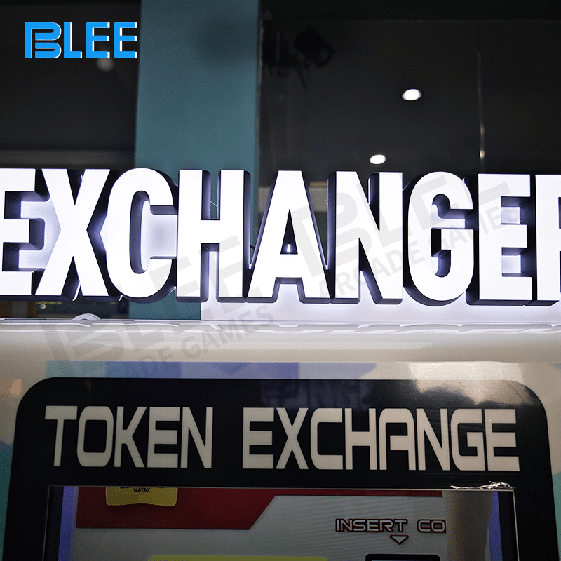 Detailed shot of the high-quality, multi-currency coin acceptor unit integrated into the front panel.