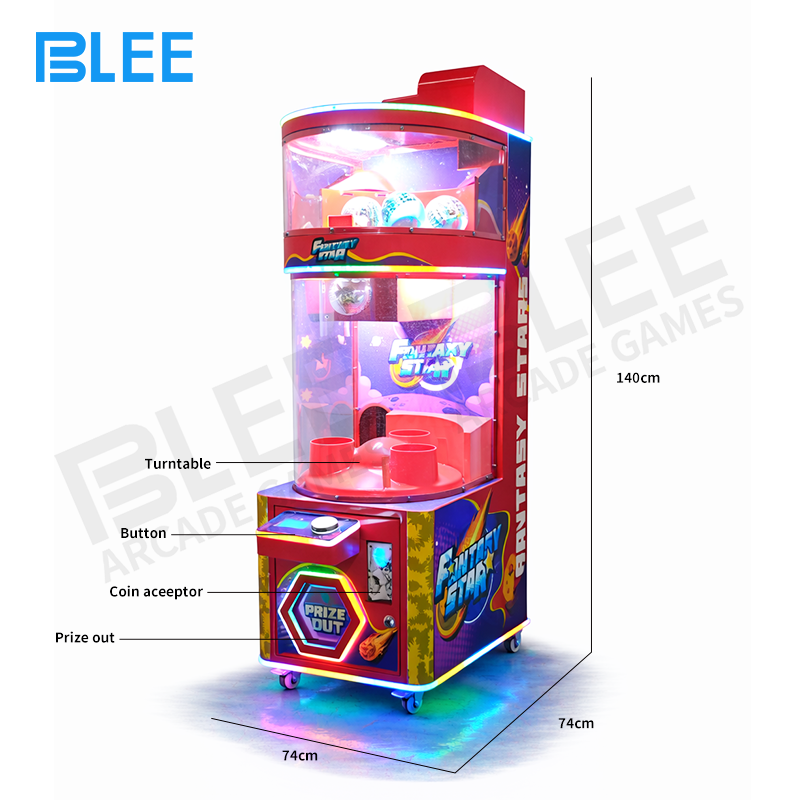 Side profile displaying the tower's space-efficient dimensions (45*74*140cm)