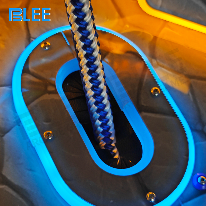 Reward calculation interface displaying ticket allocation based on climbing performance