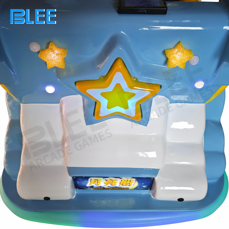 Interactive entertainment interface displaying smart voice system and MP3 music customization controls