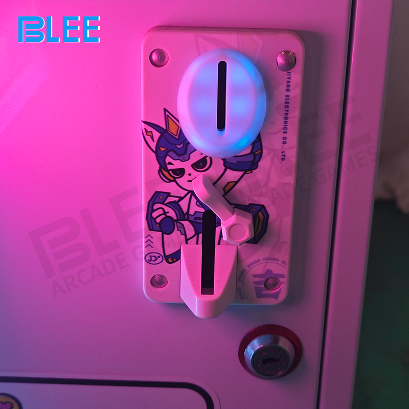 Players celebrating a successful team effort to retrieve a large premium prize.