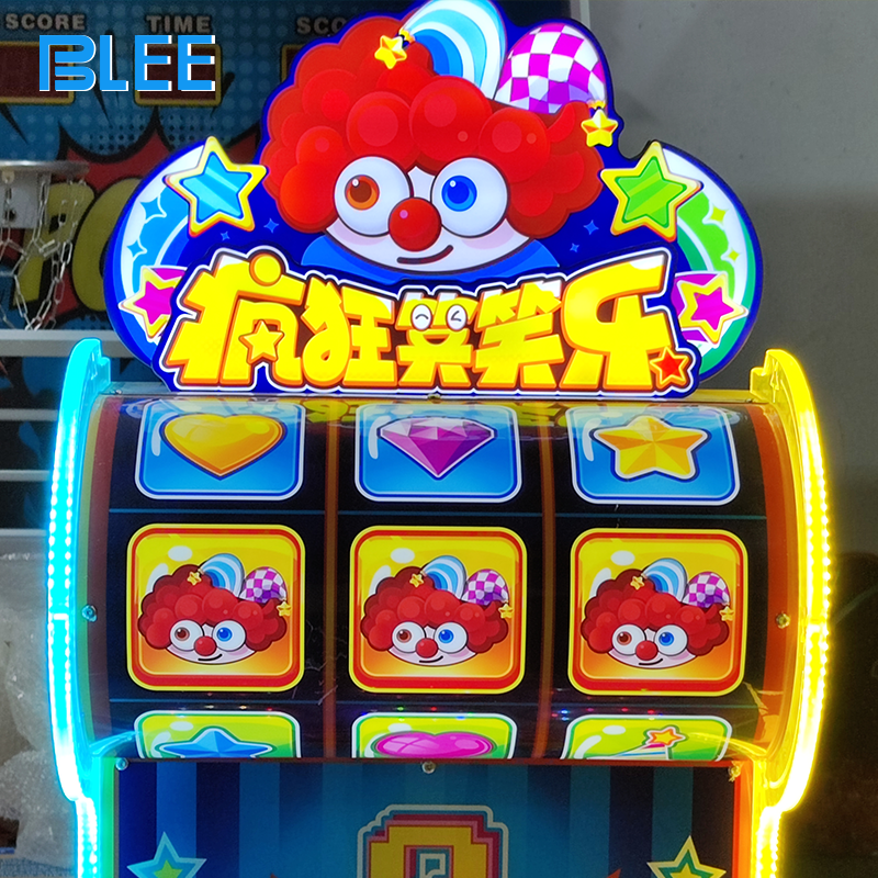 Side profile highlighting the space-efficient footprint and soft padded base (soft pack: L84×W62×H74 cm)