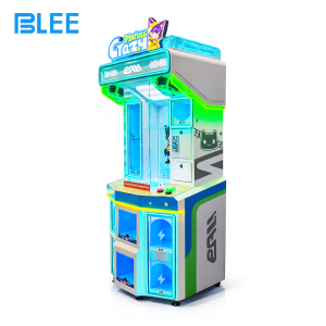Technical specifications panel showing universal voltage compatibility (110V-240V, 50-60Hz).