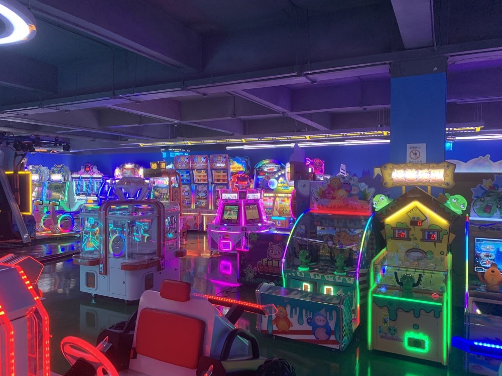 Capsule vending machine