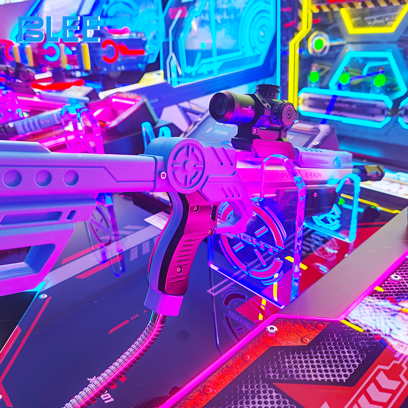 Technical specifications panel showing 900W standby power, 1500W working power, and universal voltage.