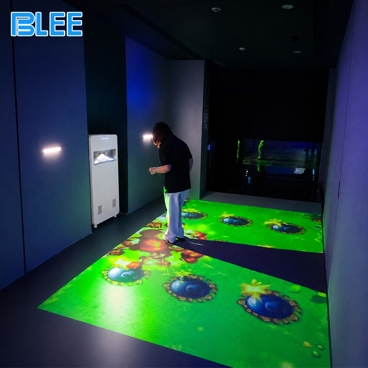 Indoor playground interactive floor projector system Indoor playground interactive floor projector system