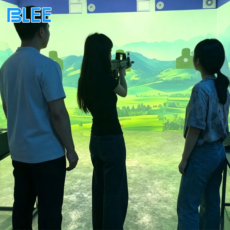 Immersive projection target challenge game for indoor entertainment center Immersive projection target challenge game for indoor entertainment center
