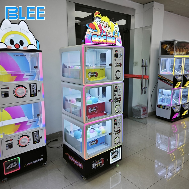 Capsule Toy Vending Machine