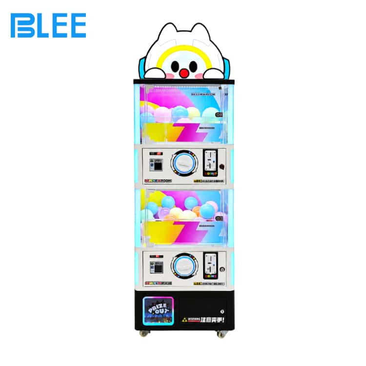 Family Capsule Toy Vending Machine