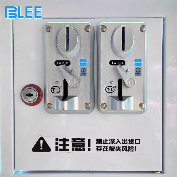Compact Claw Machine Compact Claw Machine