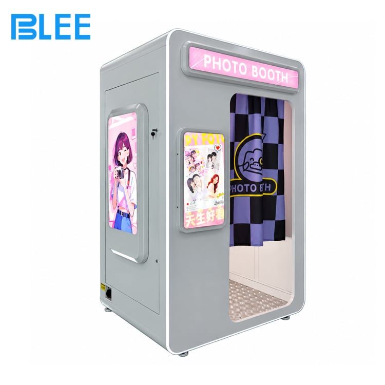 Shopping Mall Photo Booth Shopping Mall Photo Booth