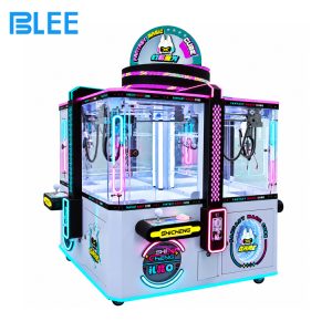 Multi Sided Claw Machine