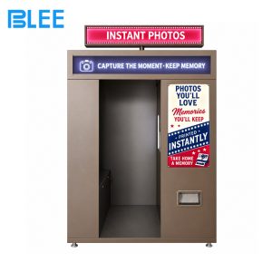 Instant Photo Booth Machine