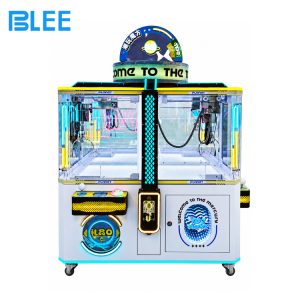 TDC Planet Claw Machine