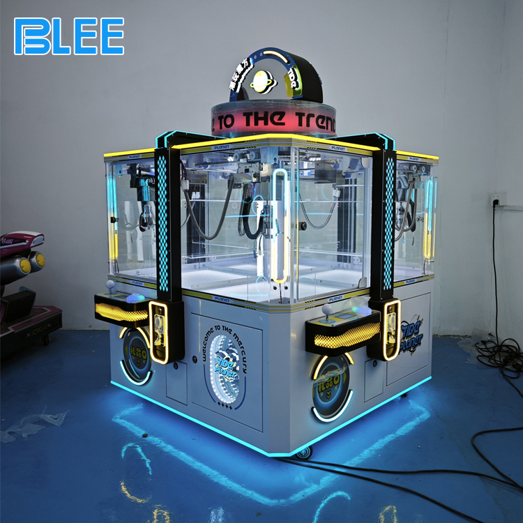 Multi Sided Claw Machine Four Sided Claw Machine